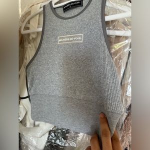 Maniere de voir ribbed tank us2